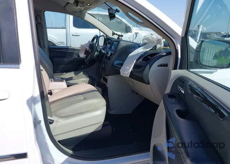 2015 Chrysler Town & Country Touring из США, поврежденный, VIN 2C4RC1BG8FR710860
